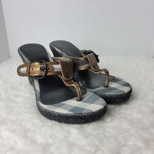 Burberry Womens Size 7.5 Metallic Bronze Leather Wedge Espadrille Thong